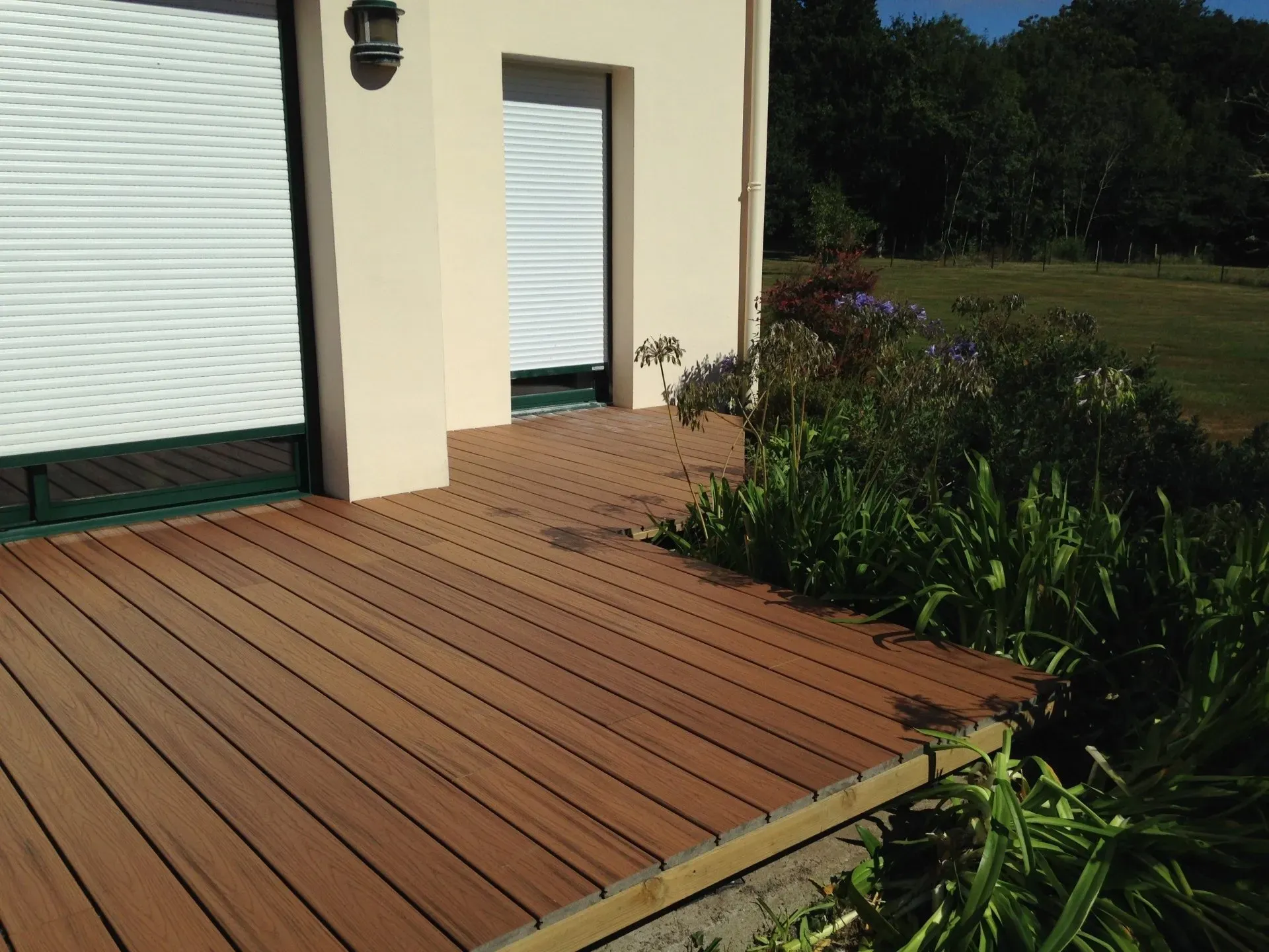 Création d'une terrasse extérieure, quels matériaux
